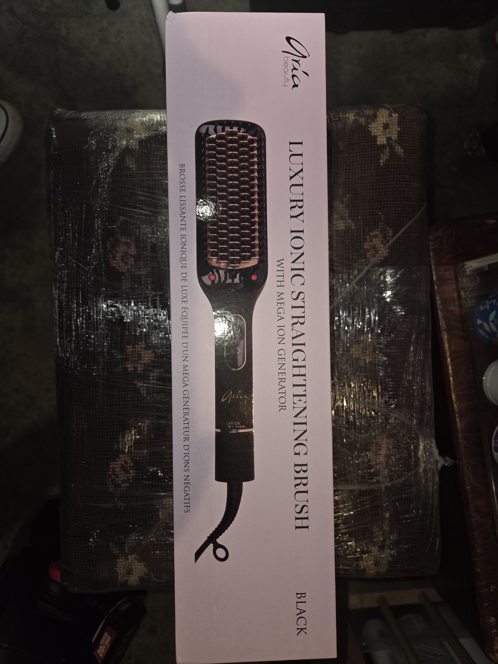 Aria Luxury Ionic Straightening Brush - Black & Rose Gold
